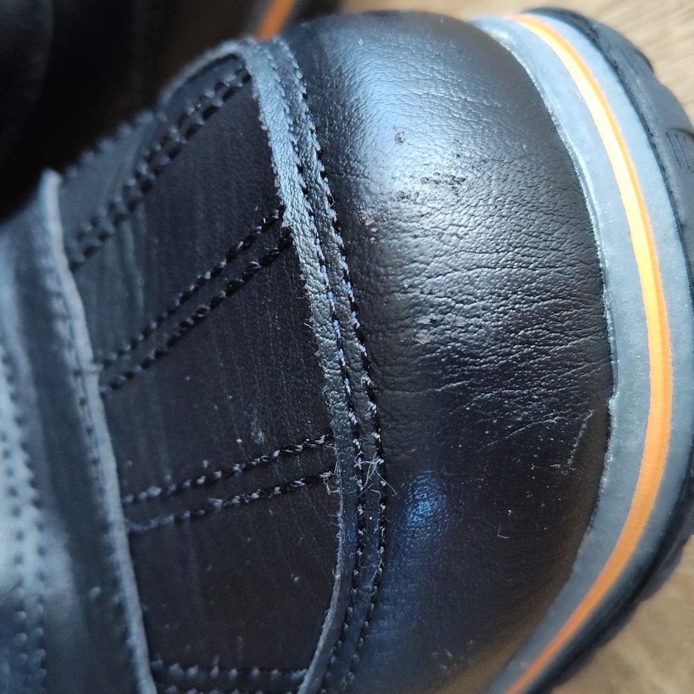 Winter Boots - Picture 5 of 10